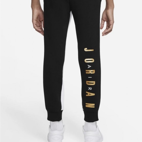 Jordan Boys Black and White Joggers - Picture 2 of 8